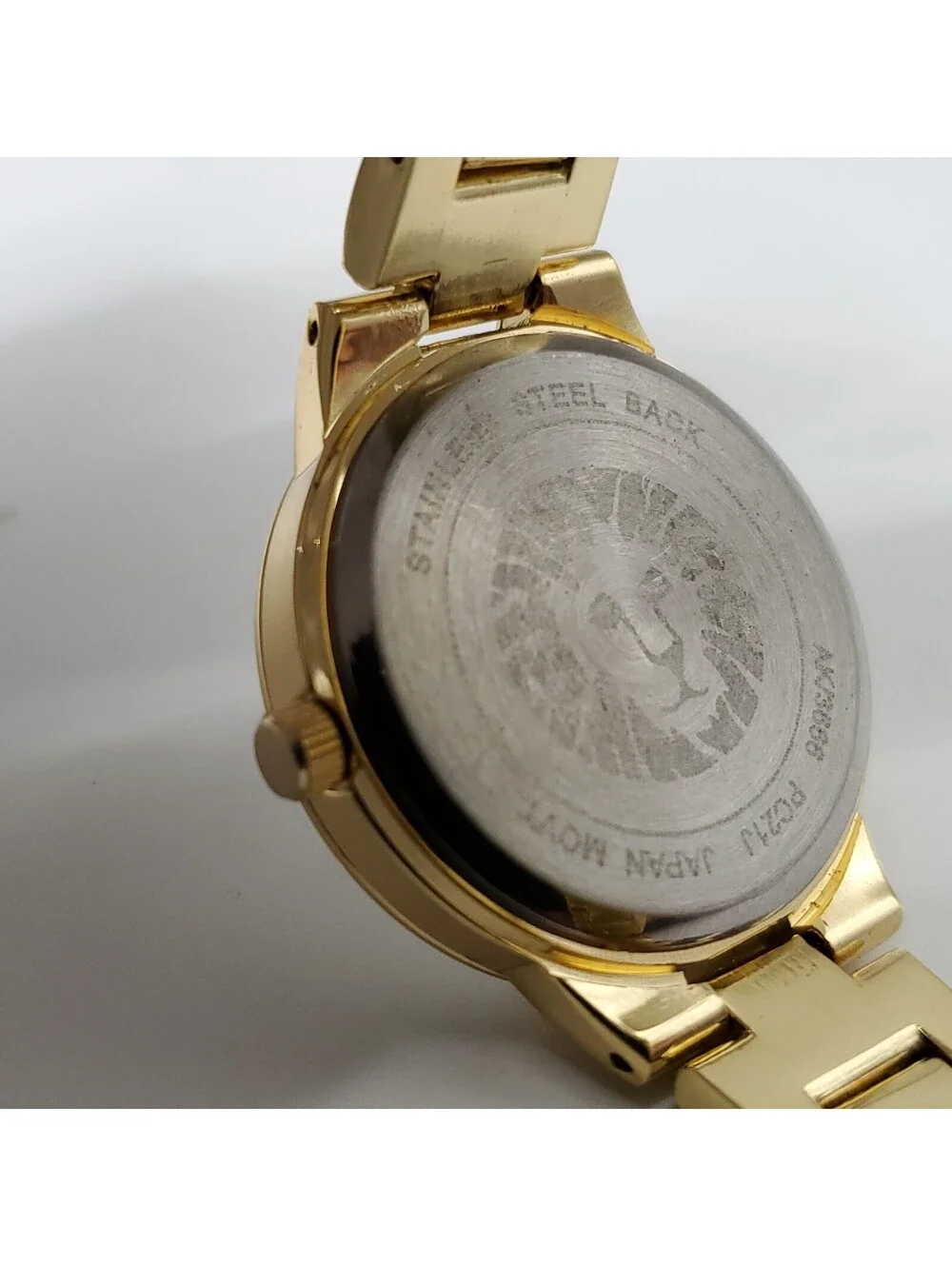 Anne Klein Watch Womens New Battery Gold Tone 32mm